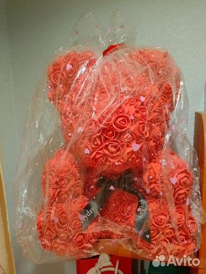 Мишка из роз