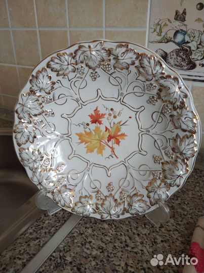 Блюдо фарфор кленовые листья с позолотой