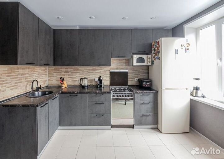 Кухня новая