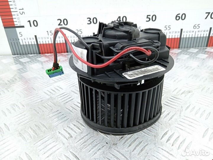 Моторчик печки для Renault Megane 2 7701056965