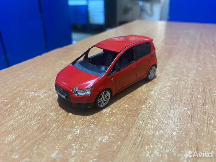 Модель Mitsubishi Colt Vitesse 1/43