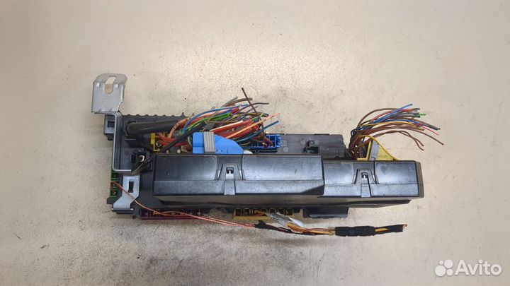 Блок предохранителей Mercedes C W204, 2011