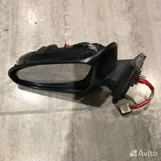 Зеркало Toyota Spade Porte 2012-2020 NCP140 141 LH