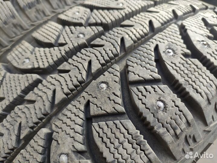 Bridgestone Ice Cruiser 7000S 185/60 R15 84T