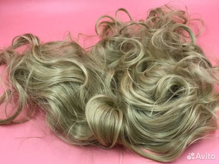 36237 накладные длинные кудрявые волосы блонд