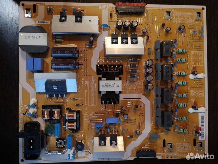 Телевизора Samsung ue49ks7500u