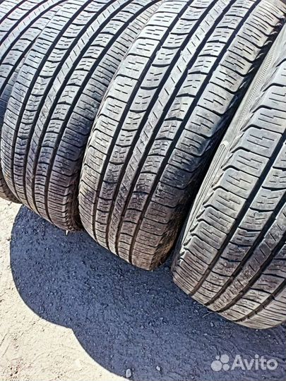 Kumho Road Venture 798 225/65 R17