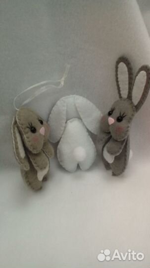 Игрушка из фетра Зайчик