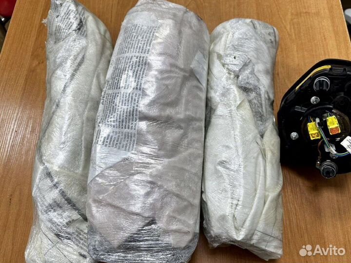 Подушка безопасности мерседес глк GLK X204