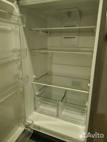 Холодильник бу indesit