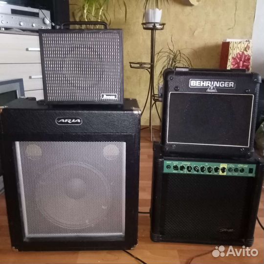 Комбики гитарные behringer Ibanez