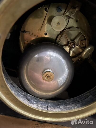 Настольные часы с подсвечниками