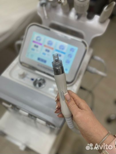 Косметологический аппарат гидропилинга 6 в 1