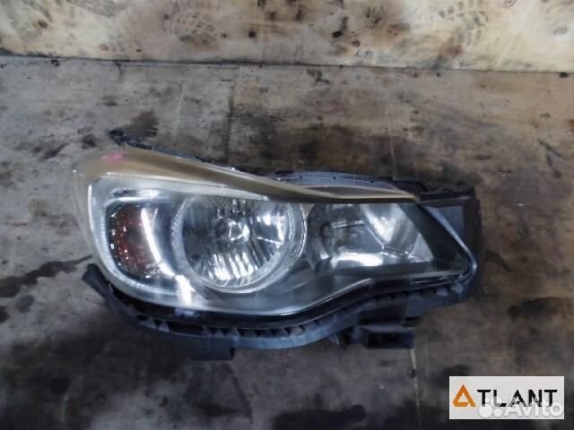 Фара правая subaru impreza