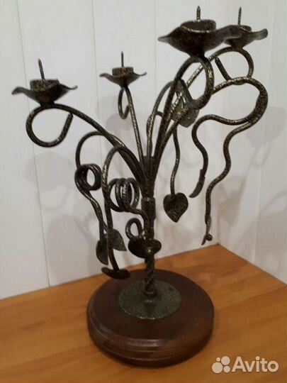 Подсвечник