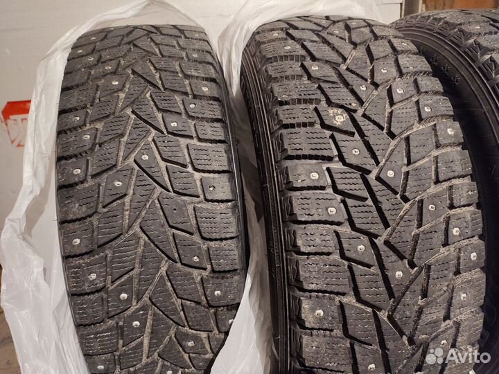 Dunlop SP Winter Ice 02 205/60 R16 96T