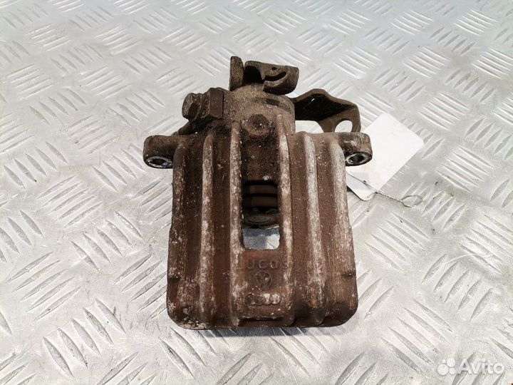 Суппорт задний левый для Volkswagen Golf 4