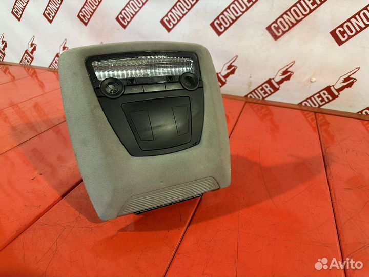 Плафон салона BMW F01 / F02 бмв Ф01 Ф02