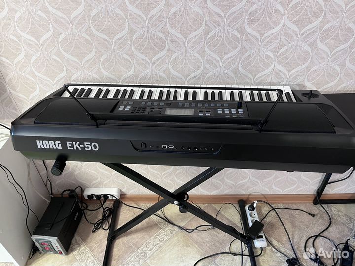 Синтезатор Korg EK-50