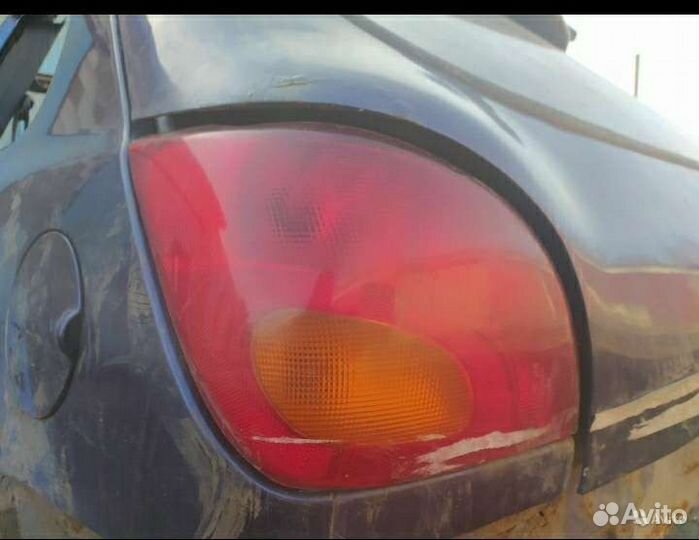 Фонари задние Форд Фиеста