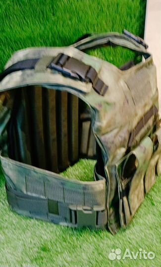 Бронежилет полный комплект