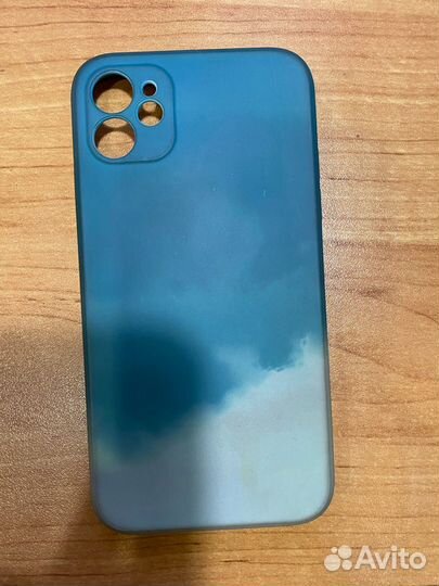Чехол на iPhone 11