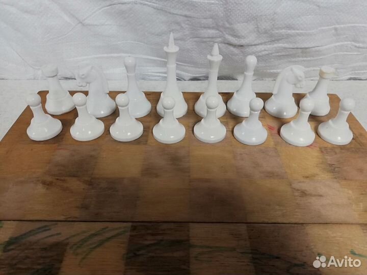 Шахматы СССР Большие фигуры пластик 70-е г.г
