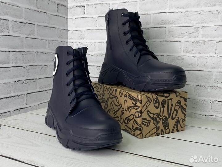 Резиновые сапоги ботинки новые