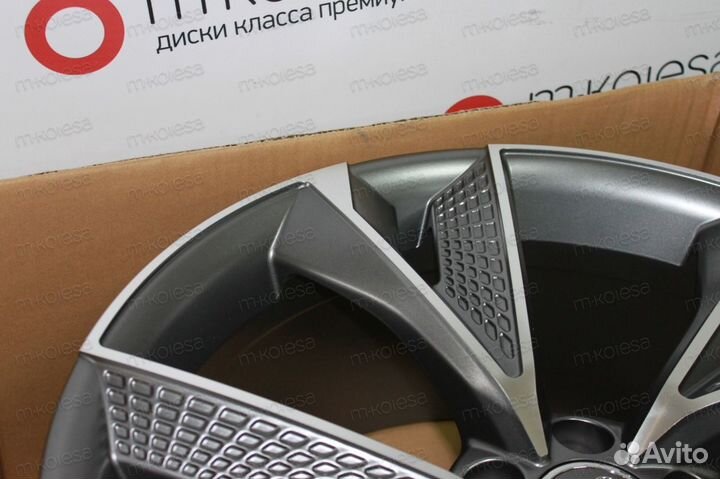 Литые диски Audi R19