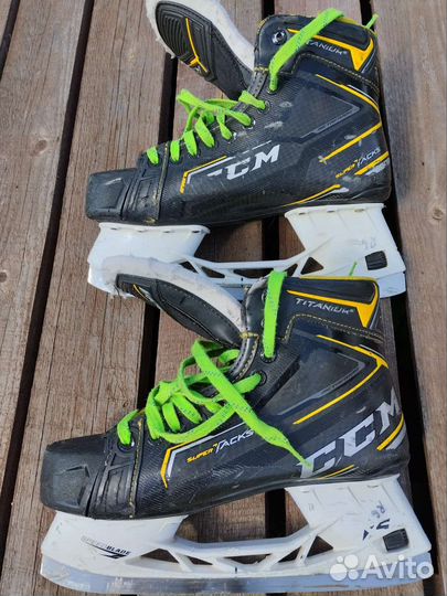 Коньки CCM SuperTacks titanium 3 Bandy