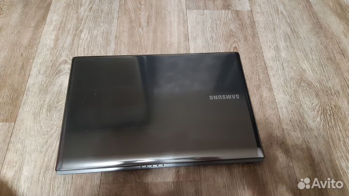 Ноутбук samsung r425