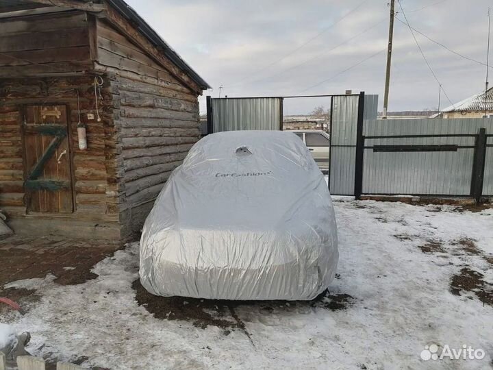 Автомобильный тент для защиты от влаги и пыли