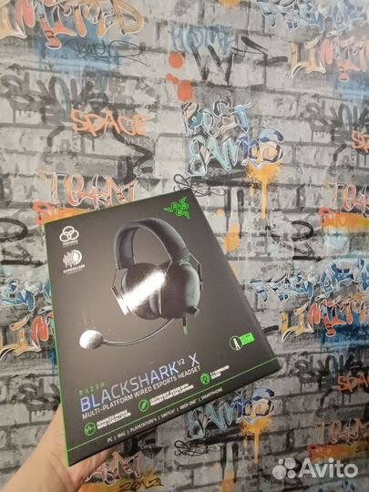 Игровые наушники Razer blackshark v2 x