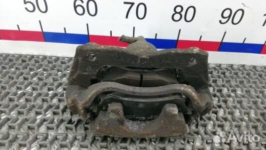 Суппорт тормозной передний левый toyota verso AR2