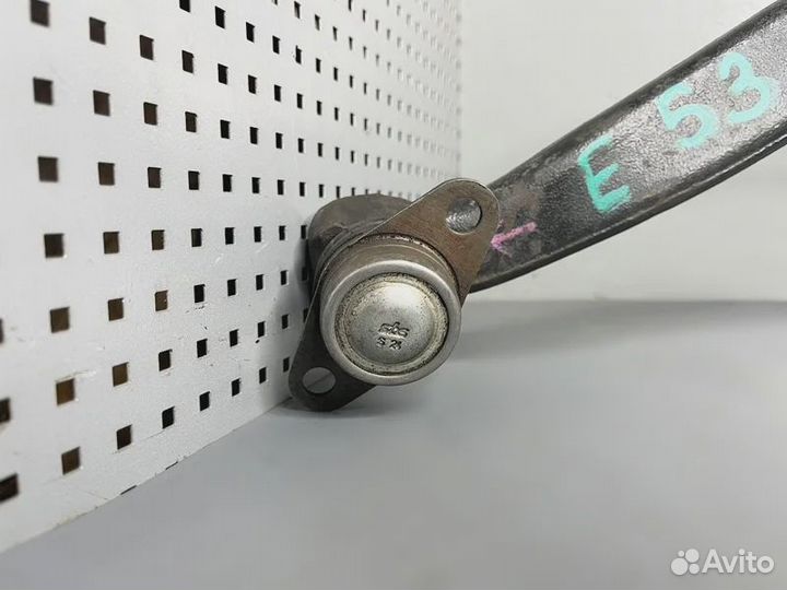 Рычаг передний правый верхний BMW X5 E53