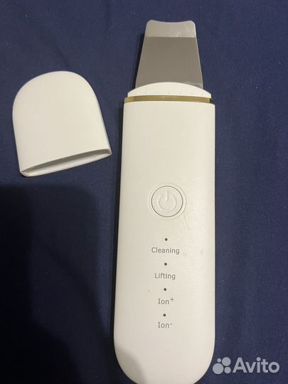 Прибор для чистки лица