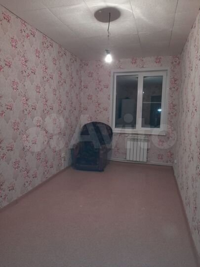 2-к. квартира, 48 м², 3/3 эт.