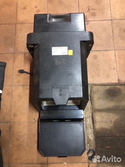 Холодильник мерседес