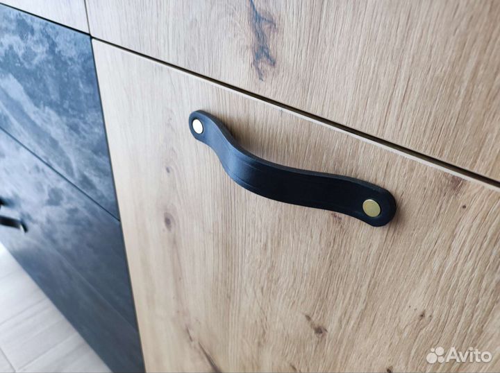 Мебельные ручки из натуральной кожи