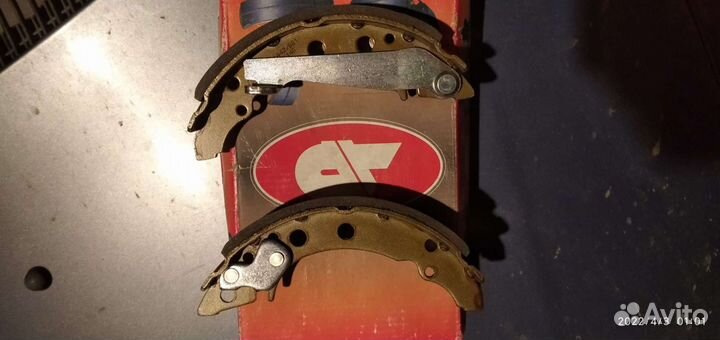 Тормозные колодки ауди 100