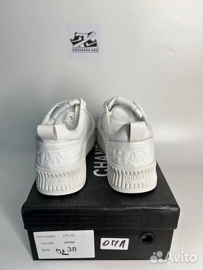 Женские кроссовки chanel