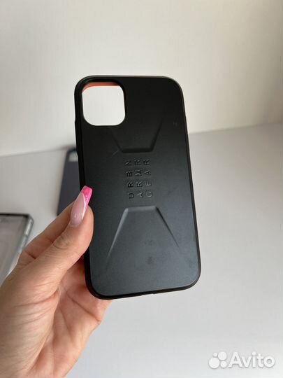 Чехол противоударный UAG для iPhone 11