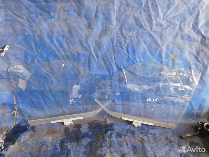 Стекло Фольксваген транспортер т4
