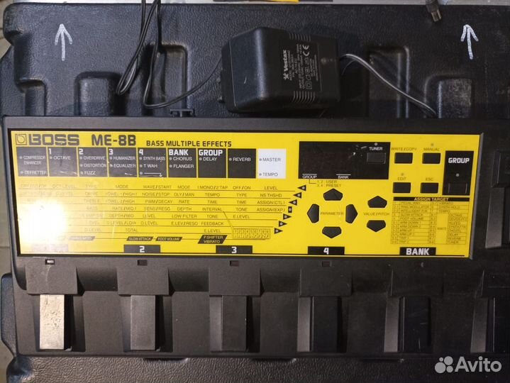 Гитарный процессор эффектов Boss MB-88
