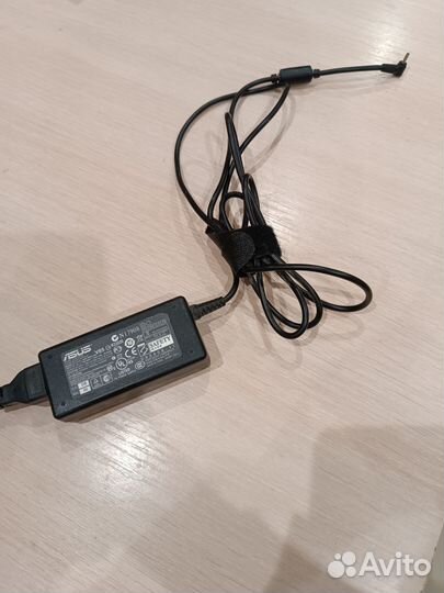 Нетбук asus eee pc 1001px