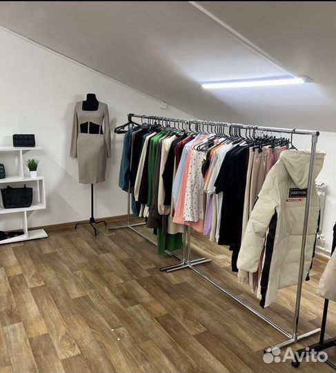 Вешалка для одежды напольная новая