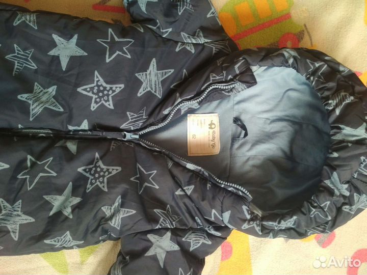 Комбинезон демисезонный, два размера 62 и 74