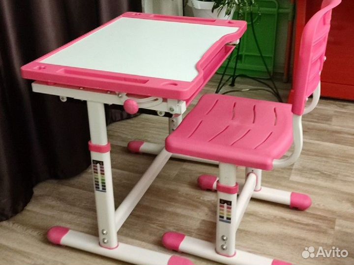 Растущая парта и стул бу