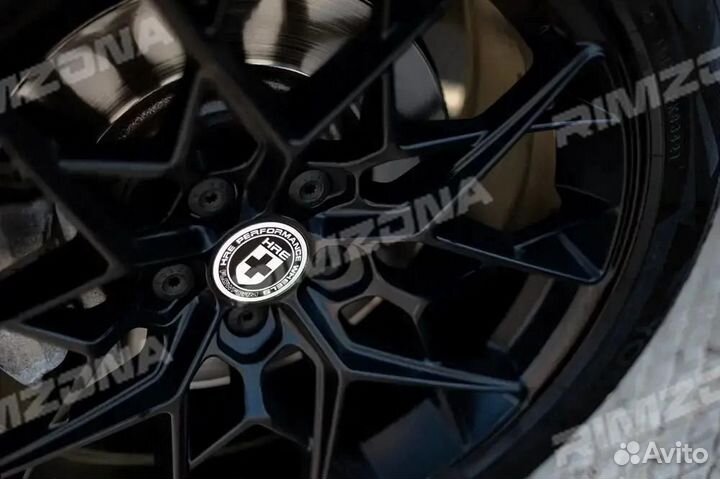 Литой диск HRE R18 4x100