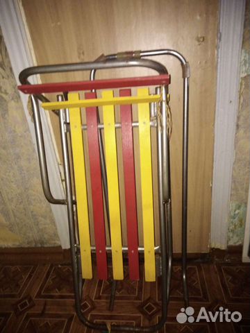 Детские санки с ручкой